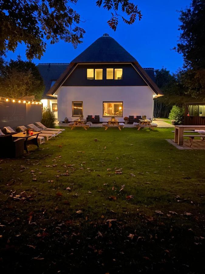 The Island Life Texel - Wellness Panzió De Koog Kültér fotó